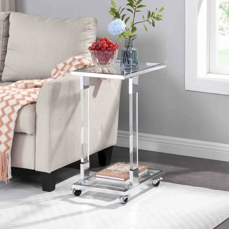 Table d'appoint en verre chromée et dorée en forme de C avec base en métal et roulettes, pour 1 personne
