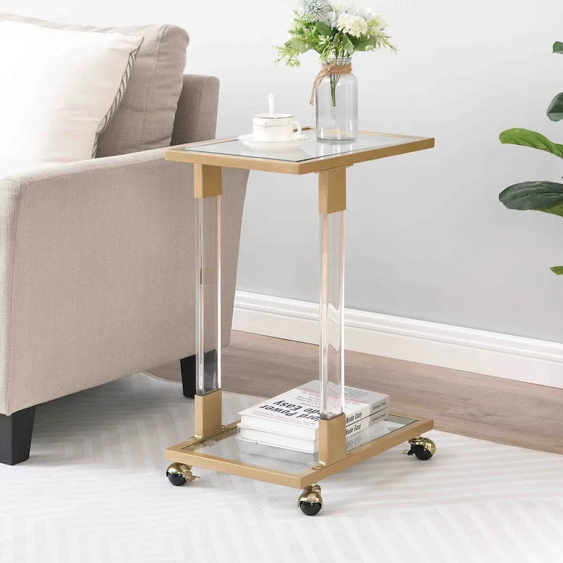 Table d'appoint en verre chromée et dorée en forme de C avec base en métal et roulettes, pour 1 personne