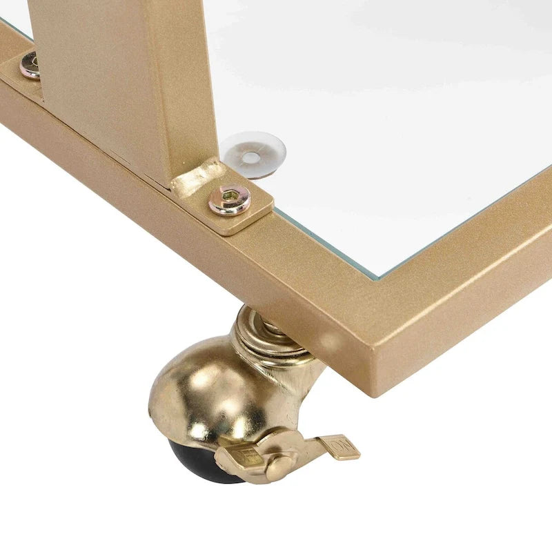 Table d'appoint en verre chromée et dorée en forme de C avec base en métal et roulettes, pour 1 personne