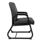 Chaise visiteur en vinyle noir antimicrobien, piètement luge, une place