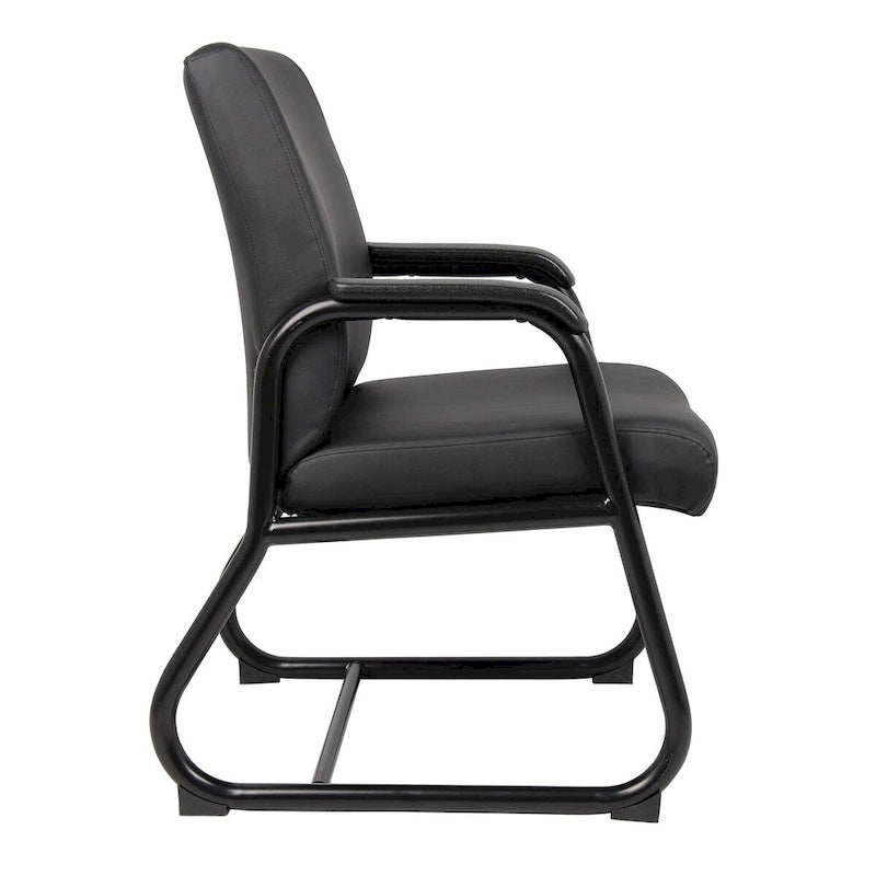 Chaise visiteur en vinyle noir antimicrobien, piètement luge, une place