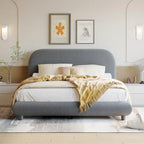 Lit plateforme rembourré pleine grandeur gris/beige, en polaire Teddy, pour 2 personnes